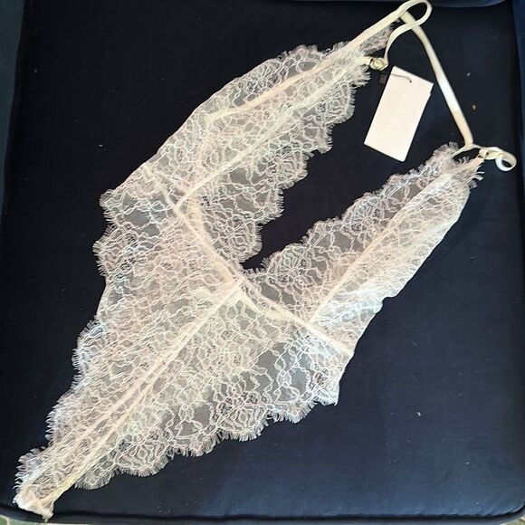 NWT SUZY BLACK Martine Light Lace Bodysuit - Ivory $225 - size Small - Picture 3 of 4